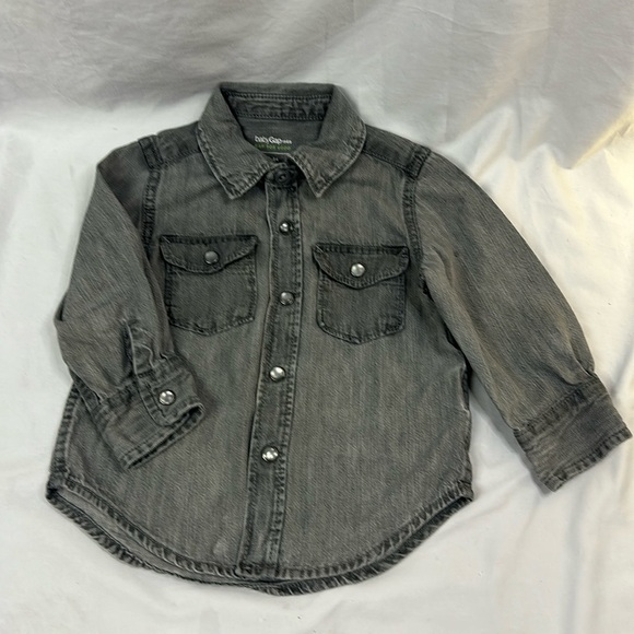 GAP - long sleeve grey/black denim style button down shirt. Size 18-24 months - Picture 1 of 3